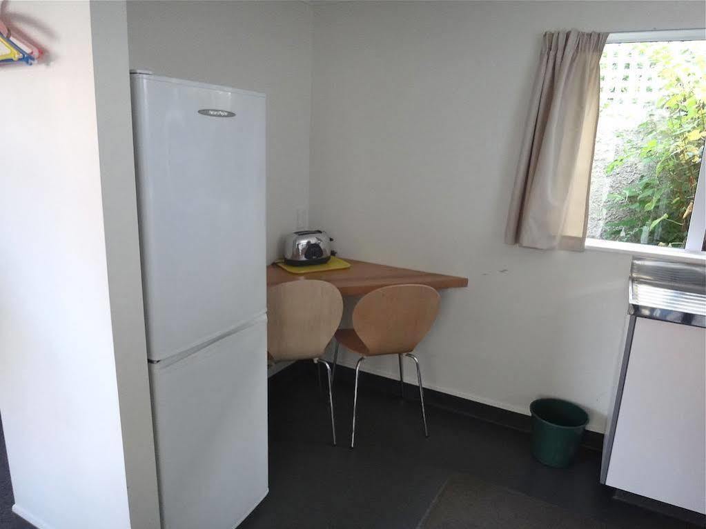 Kiwis Nest Backpackers And Budget Accommodation Ντούνεντιν Εξωτερικό φωτογραφία